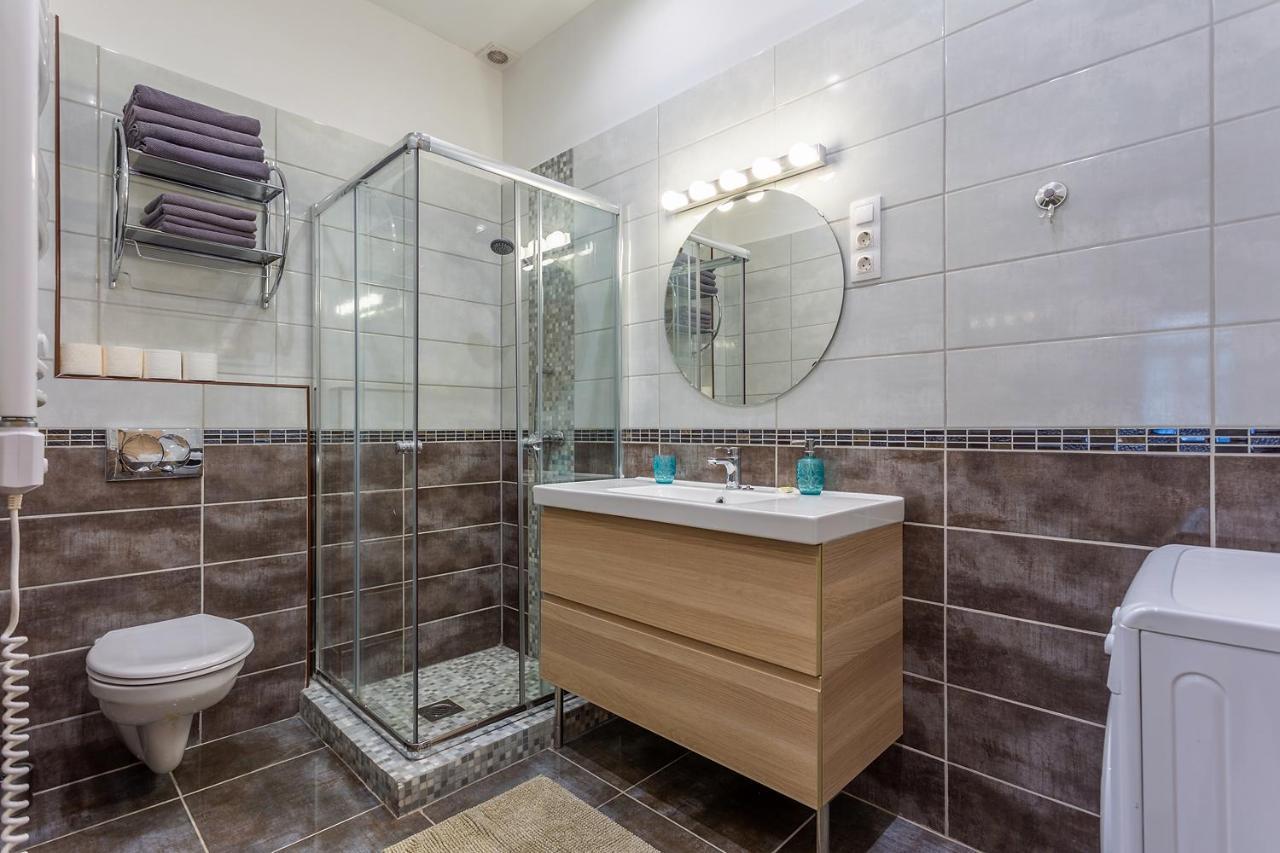Goldcentral Apartment Dob Budapest Ngoại thất bức ảnh